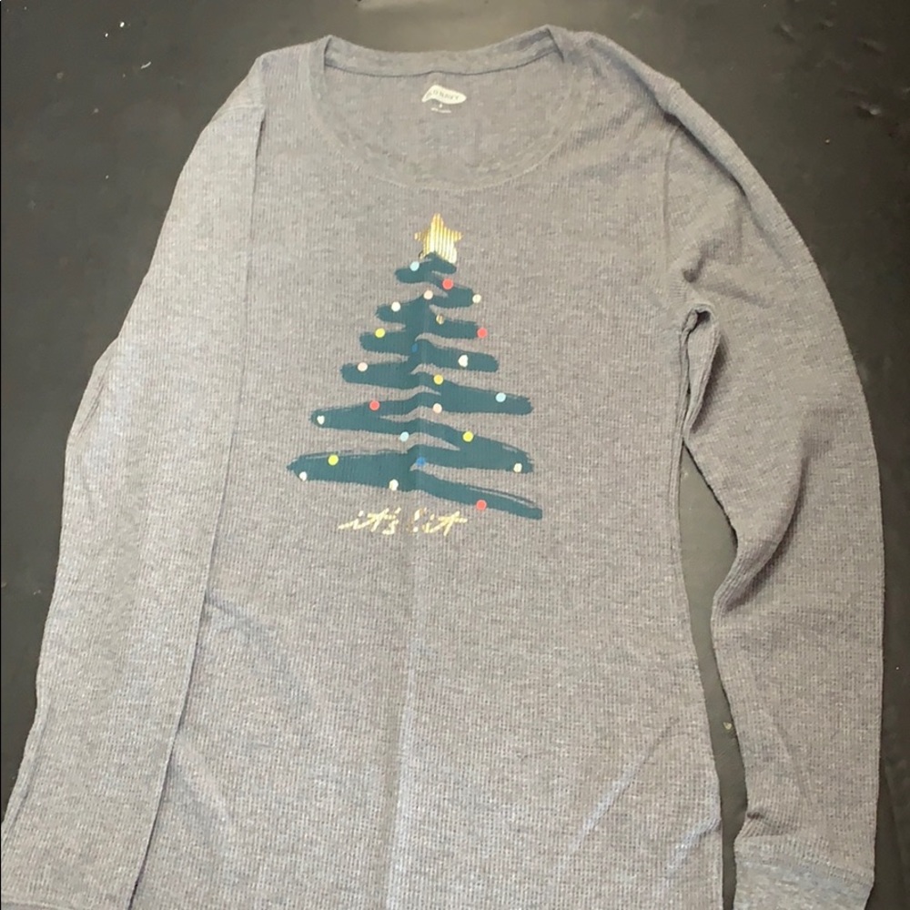 Old Navy grey “it’s lit” chrismas tree pj shirt